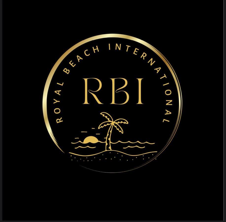 Royal Beach International Puri Luaran gambar