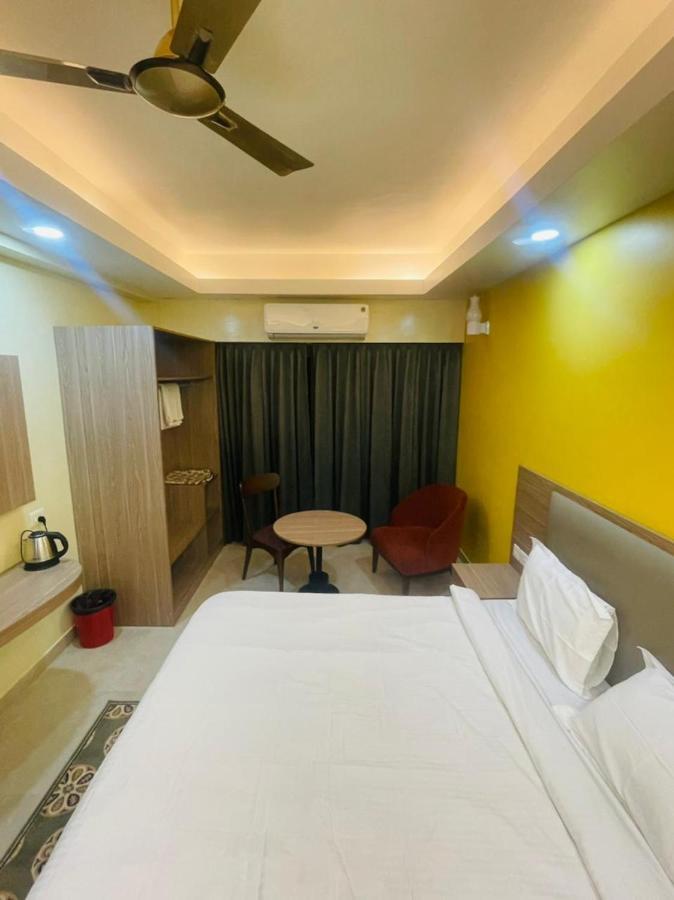 Royal Beach International Puri Luaran gambar