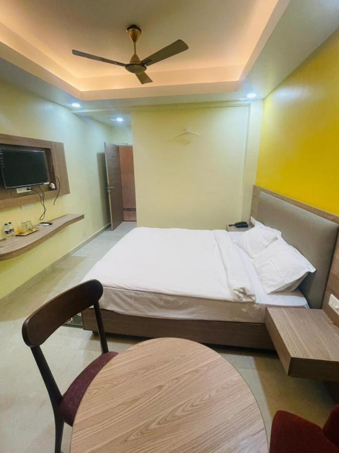 Royal Beach International Puri Luaran gambar