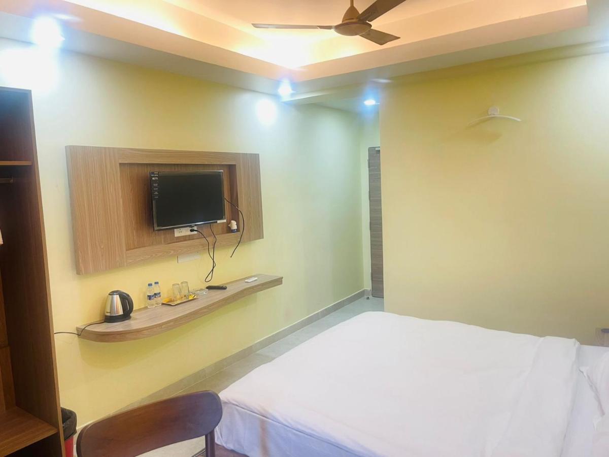 Royal Beach International Puri Luaran gambar