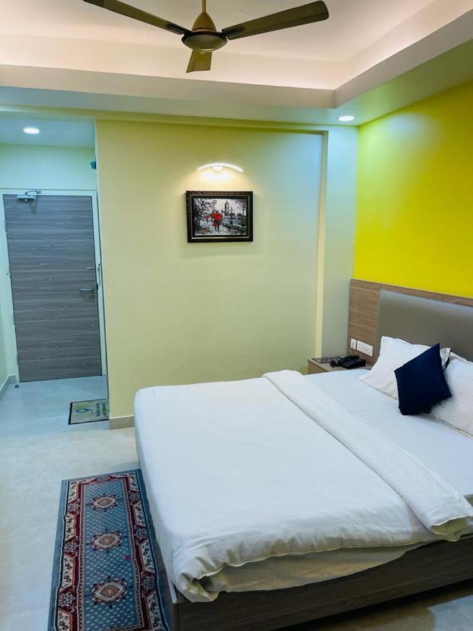 Royal Beach International Puri Luaran gambar