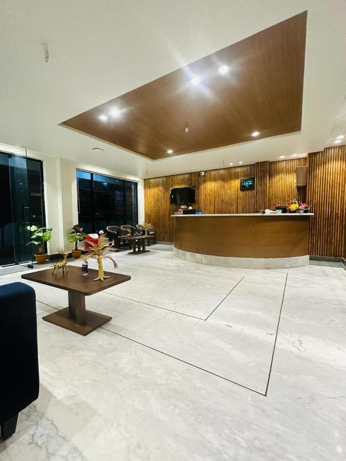 Royal Beach International Puri Luaran gambar