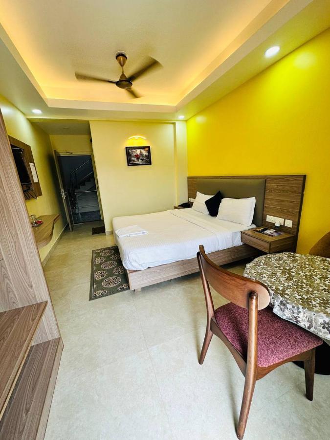 Royal Beach International Puri Luaran gambar