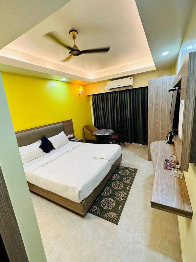 Royal Beach International Puri Luaran gambar