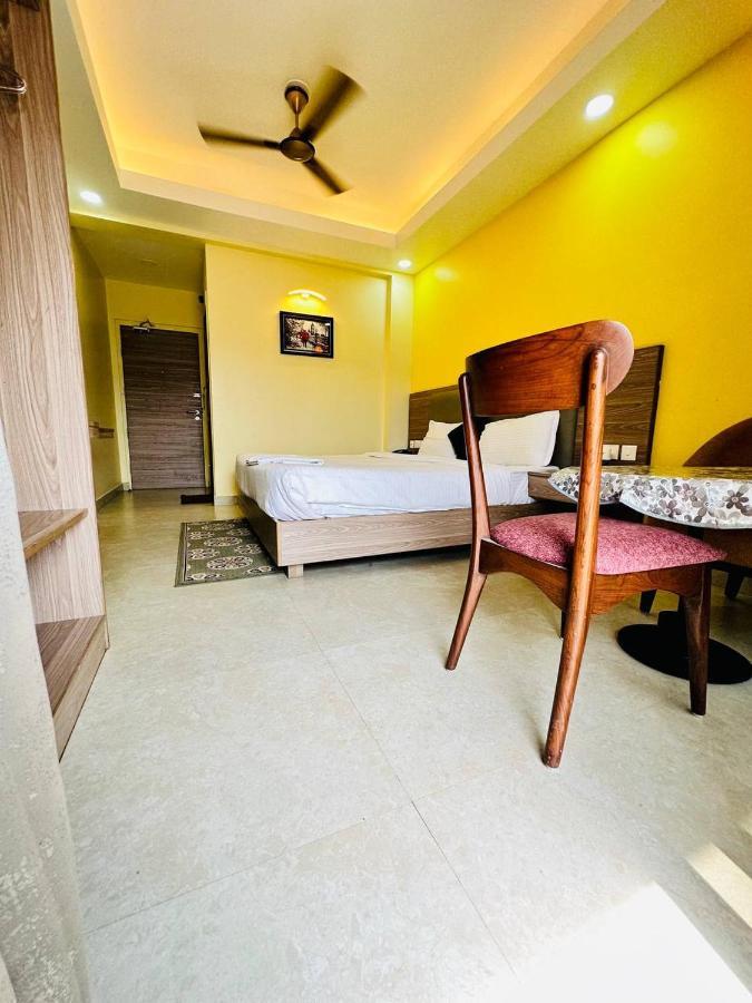 Royal Beach International Puri Luaran gambar